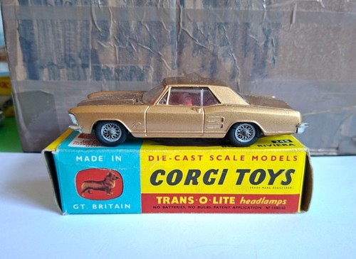 Corgi toys 245 buick riviera - , e