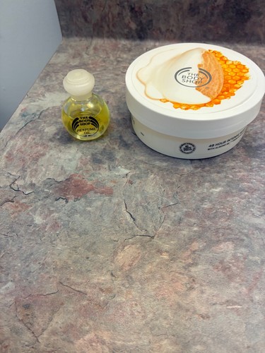 The body shop - body, oil