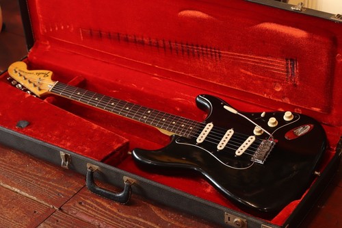 Fender stratocaster black made - fender,