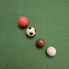 Subbuteo 4 Palloni - 1 Grande