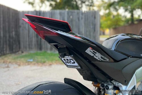 Aprilia rsv4 tuono 1100 - aprilia,