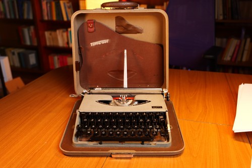 Macchina scrivere gossen - da,