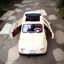 Fiat 500 F del 1968 in scala . Scala 1/18.Da Collezione Pezzo Unico 