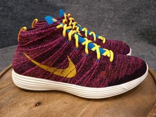 Nike Lunar Flyknit Chukka Mid