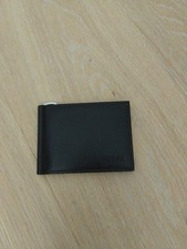 portafoglio uomo guess