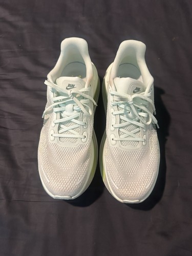 Nike vomero premium sneakers - vomero,