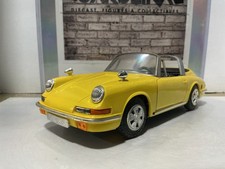 1/24 SCHUCO - PORSCHE TARGA