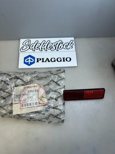 Catadioptre arrière piaggio - 1,