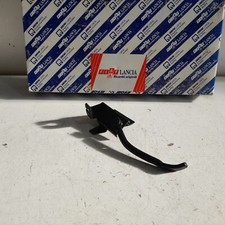 MANIGLIA APERTURA COFANO