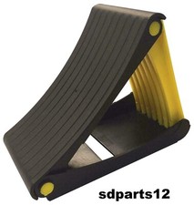 Cuneo Ferma Ruota Ruote