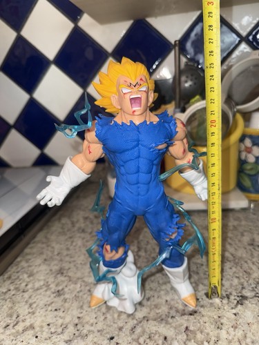 Modellino dragon ball majin - z,