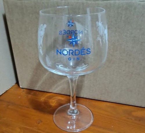 Bicchieri gin nordes calice - 2,