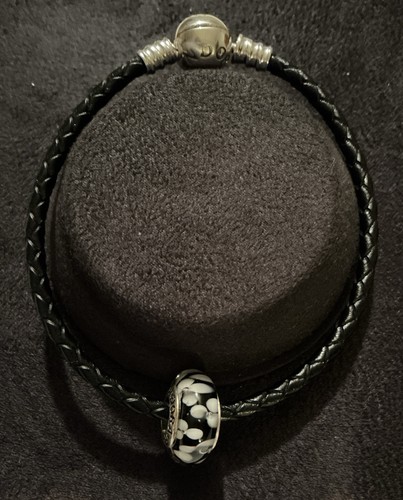 Pandora black leather - black,