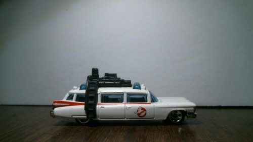 Hot wheels ghostbusters ecto - wheels, ecto-1