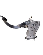 Mitsubishi Pajero II (1991-1999) 2.5 TD Pedale freno con interruttore e supporto