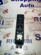 PLANCIA INTERNA CARICATORE 12V ACCENDISIGARI AUDI Q3 CODE: 8U1.863.449C