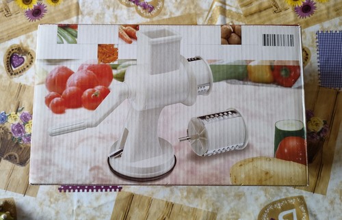 Grattugia multiuso per - , verdure