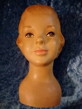 Testa manichino di ragazzina dal viso dolcissimo, anni '40-'50.