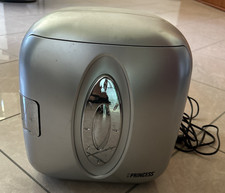 frigorifero piccolo PRINCESS funzionamento a 12volt e220 volt