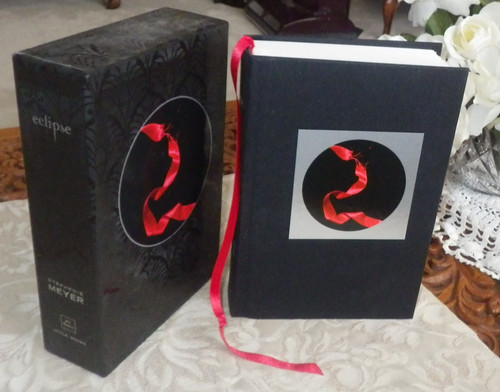 Twilight saga stephenie meyer - twilight,