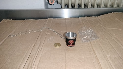 Ciondolo collana con bicchiere - con,