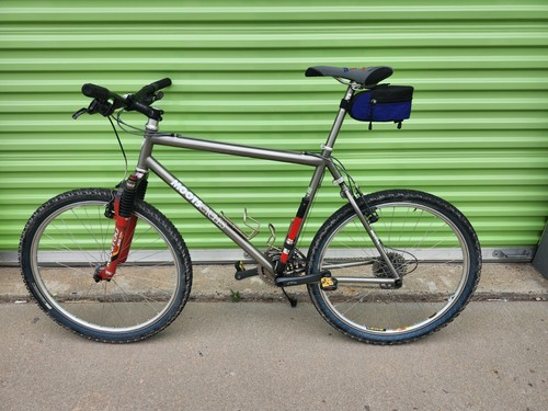 Vintage moots ybbeat mountain - ybbeat,