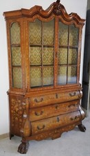 vetrina e sedie olandesi '700