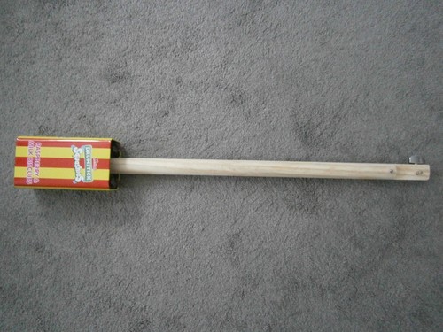 Corda cigar box diddley bow - 1,