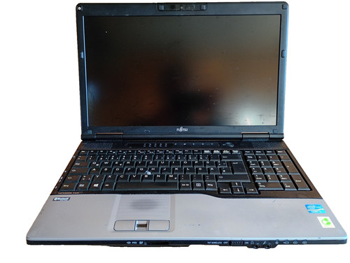 Fujitsu lifebook e782 computer - fujitsu,