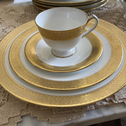 Royal crown derby - crown, 4