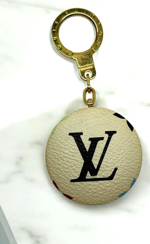 Louis vuitton astropill charm - louis,