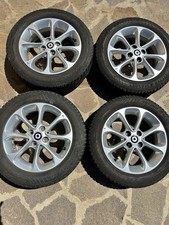 Cerchi in lega con gomme Smart