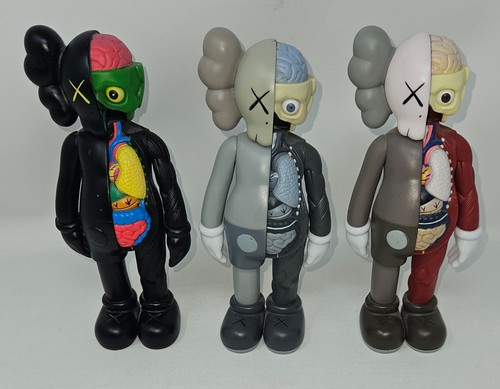 Kaws open edition - 3,