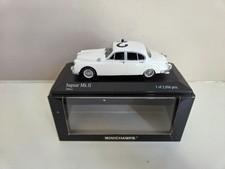 Minichamps 1/43 Jaguar MK II