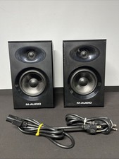 M-Audio BX5 graphite 5" studio