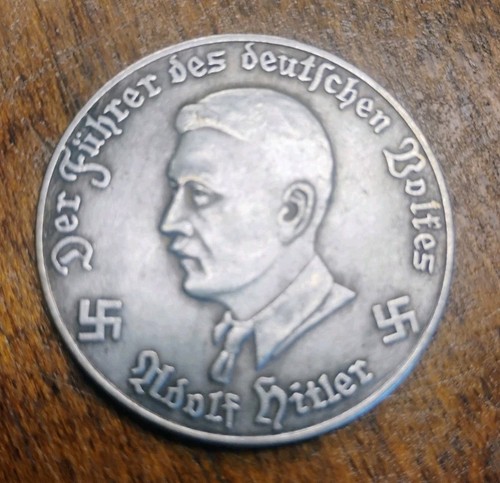Moneta marchi 1944 seconda - moneta, 10