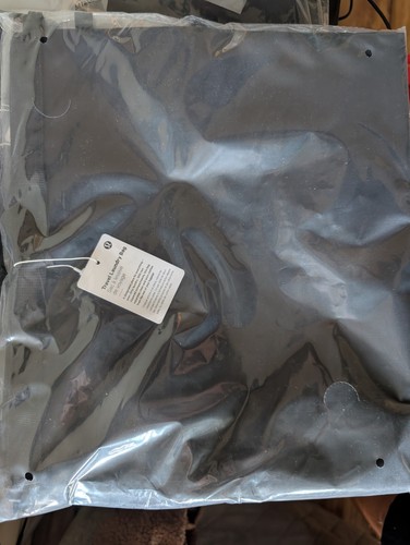 Lululemon travel laundry - travel, bag