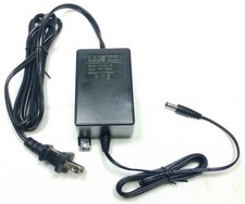 Alimentatore LASE Alesis SR