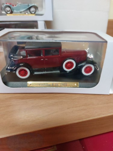 Cadillac 1931 1 43 - v, 16