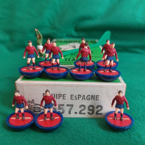 Mint subbuteo team 48 - mint,