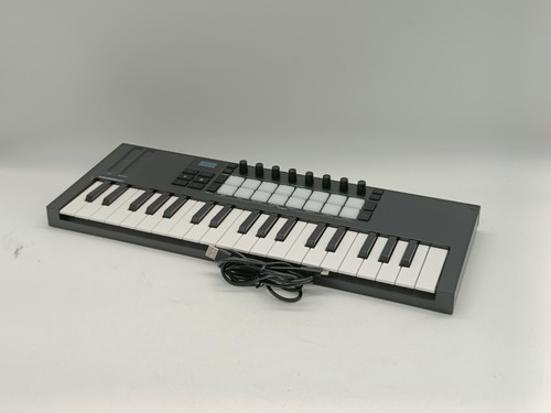 Novation launchkey mini mk4 - mini, 37