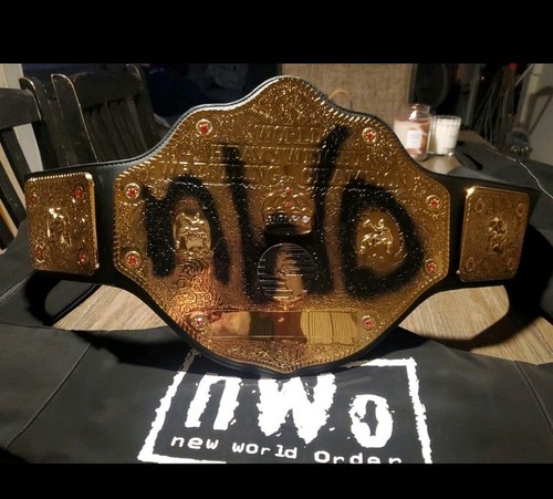 Wwe replica title belt - replica,