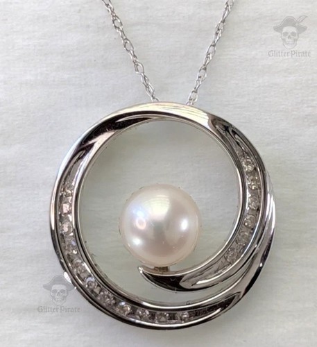 Collana con ciondolo - , bypass