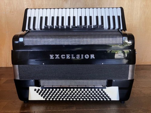 Excelsior fisarmonica - excelsior,