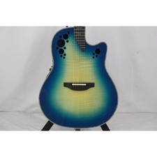 Chitarra acustica elettrica