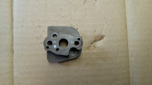 Distanziale per carburatore