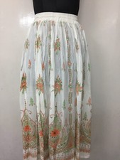 Gonna lunga donna tradizionale