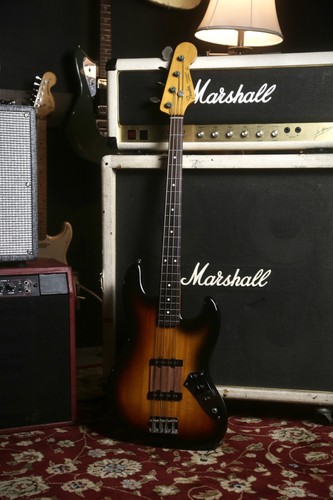 Fretless fender jazz - fender, bass
