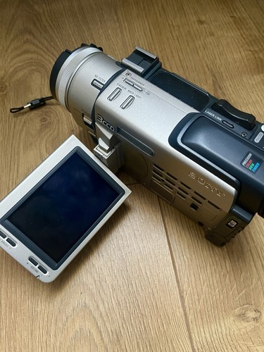 Videocamera sony dcr trv900 - videocamera, dcr-trv900