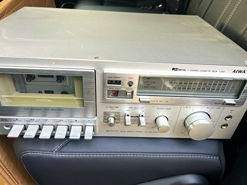 Aiwa stereo cassette deck - aiwa,